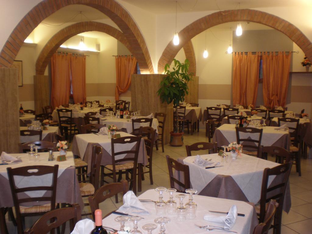 Locanda La Gozzetta Santa Luce Esterno foto