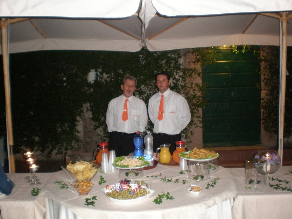 Locanda La Gozzetta Santa Luce Esterno foto